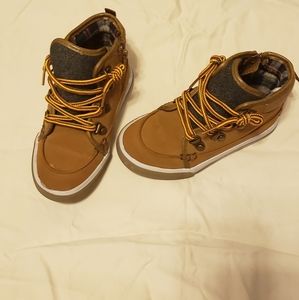 Boy's Cat & Jack casual field boot